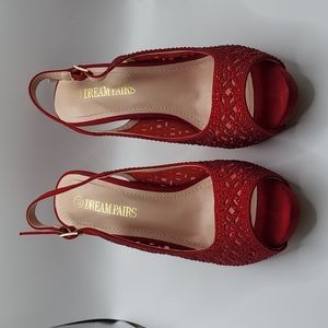 Dreampairs red rhinestone slingback peeptoes size 6.5 pumps
